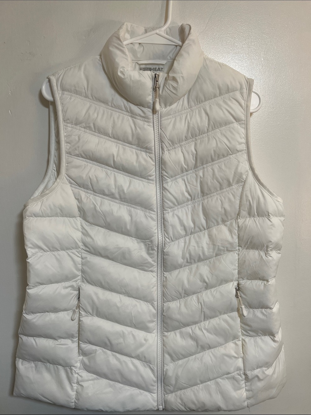 Lightweight White Quilted Puffer Vest with Stand Collar - Heat Brand